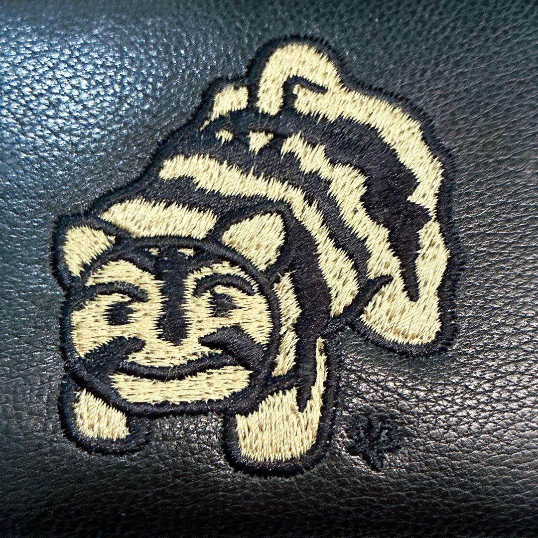 【美品】虎屋ういろ×perche(ペルケ)×earジャバラ二つ折り財布　黒