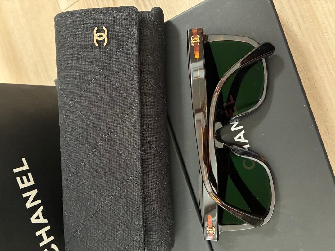 CHANEL シャネル　サングラス ベッコウ柄