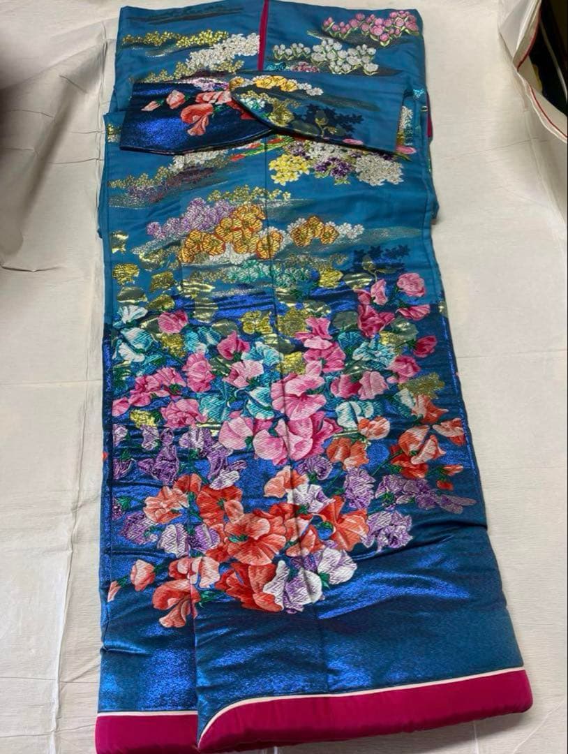 青色 花柄刺繍 打掛　鳥居ユキ