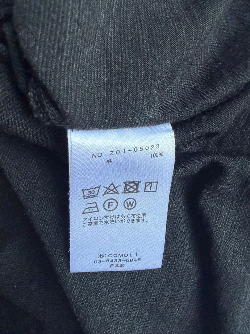 COMOLI（コモリ）サマーウール 半袖Tシャツ チャコール size3 ①