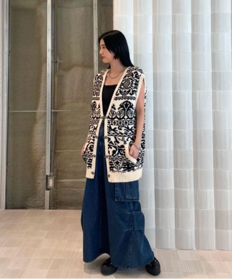 【美品】Ameri CONES BOSS BIG POCKET SKIRT