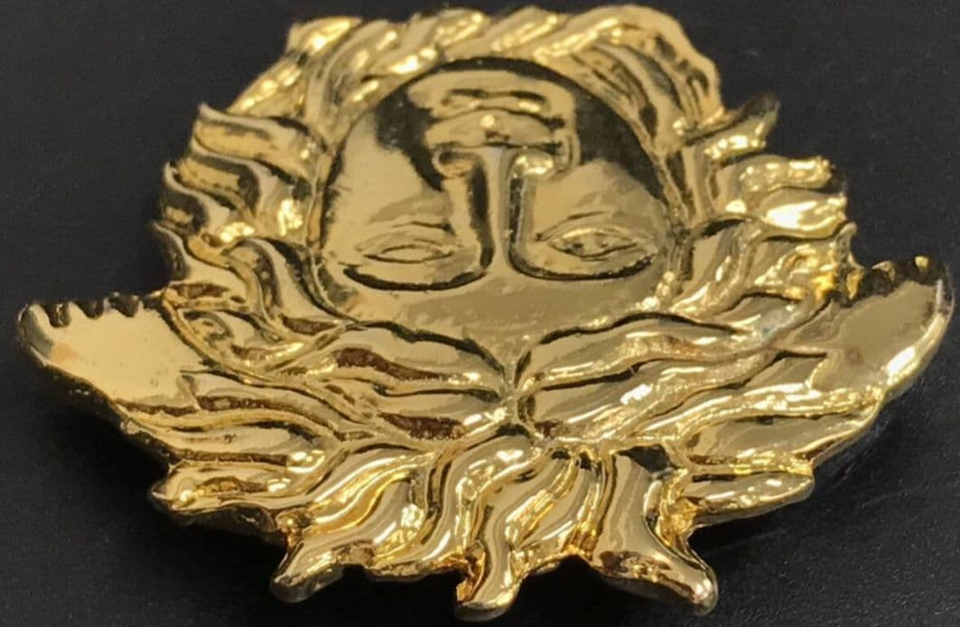 も*-様 GIANNI VERSACE ジャンニ ヴェルサーチ メデューサブロー