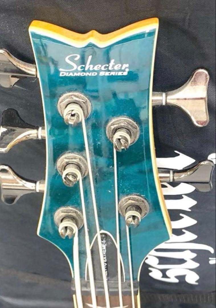 Schecter Diamond Series 5弦エレキベース