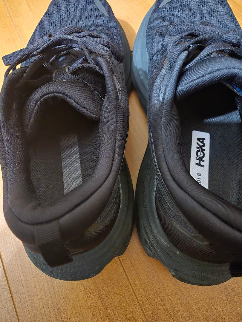 HOKA ONE ONE ボンダイ8ワイド