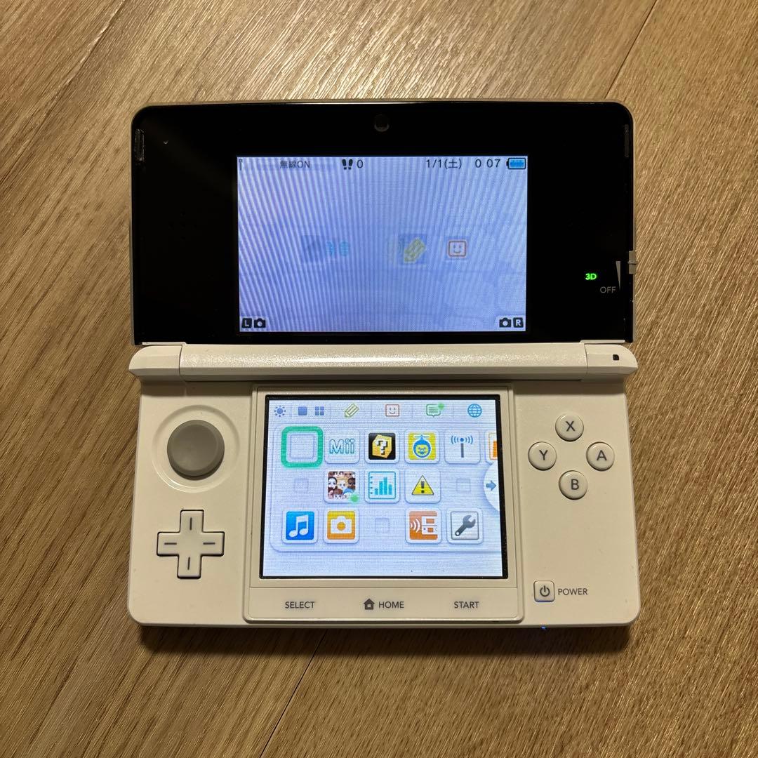 ニンテンドー 3DS アイスホワイト
