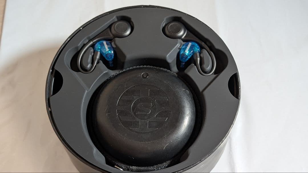 AONIC 215 Gen 2 完全ワイヤレス (TW2) 有線ケーブル付