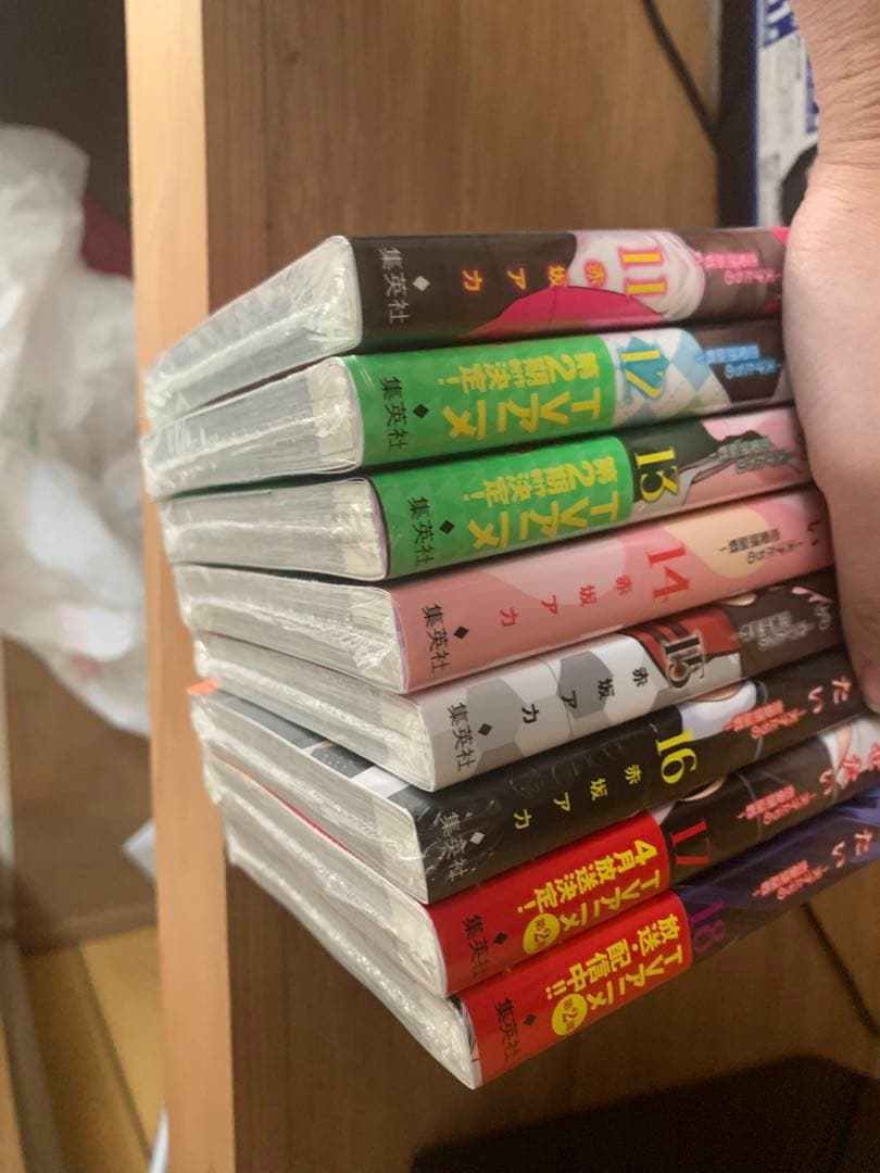 【新品未開封】漫画　かぐや様は告らせたい1巻〜18巻