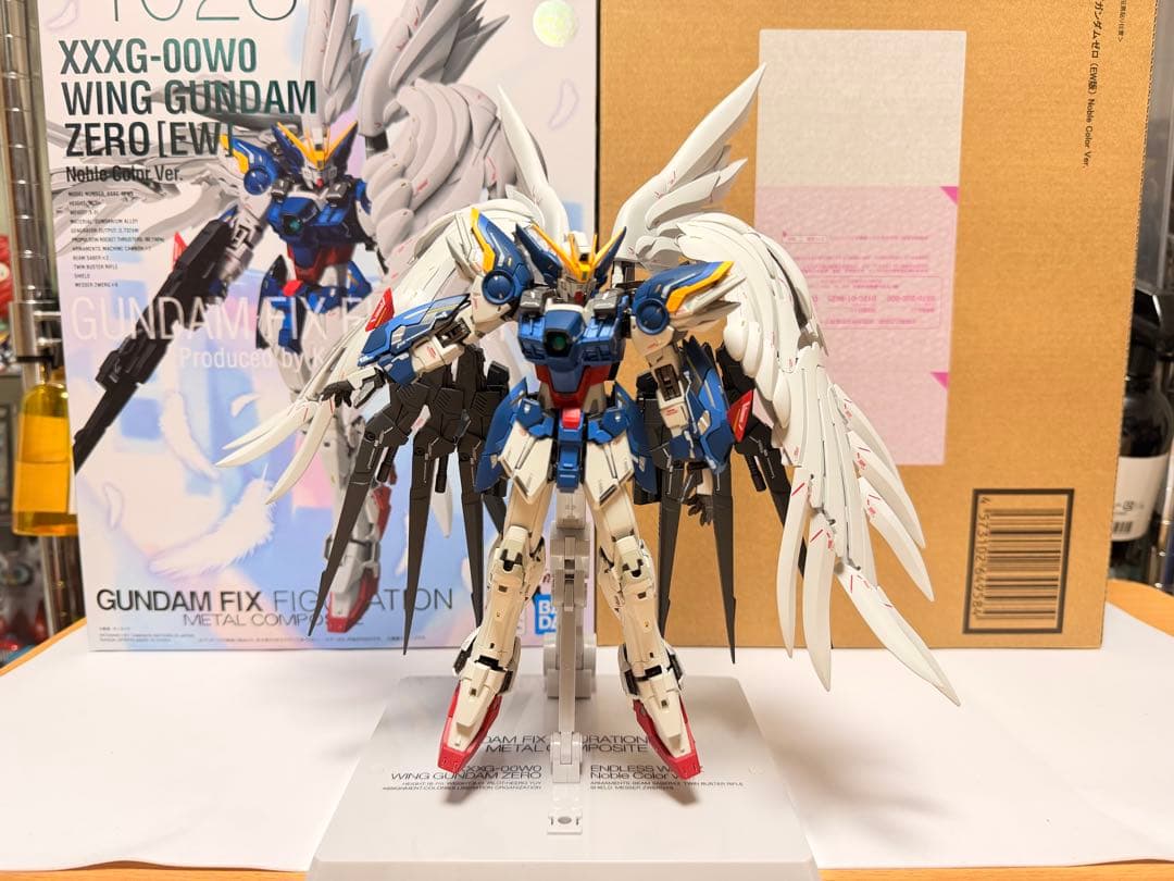 メタルコンポジット ウイングガンダムゼロ(EW版) NobleColorVer.