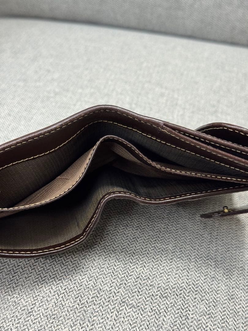 FENDI フェンディ FF ズッカ柄 Wホック 二つ折り財布