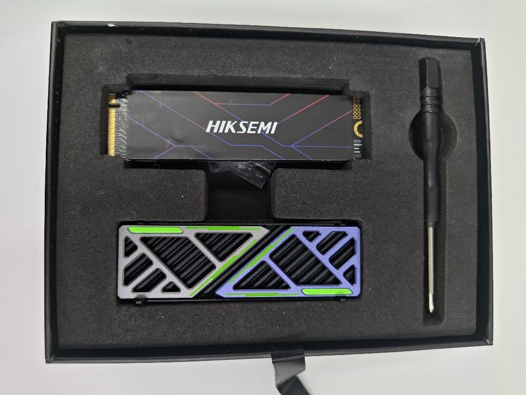 メモリー HIKSEMI 4TB M.2 2280 PCIe SSD