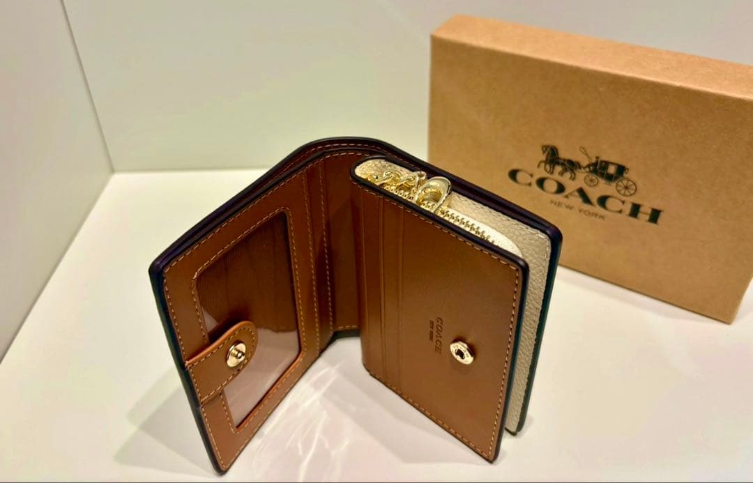 ライトさま専用COACH コーチ　二つ折り財布　ホワイト