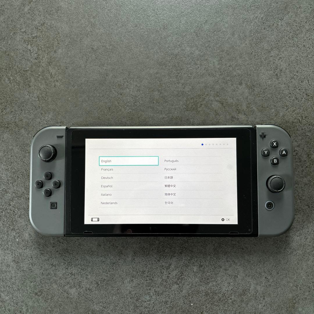 【美品】スイッチ　Nintendo Switch 本体　グレー　箱あり付属品あり