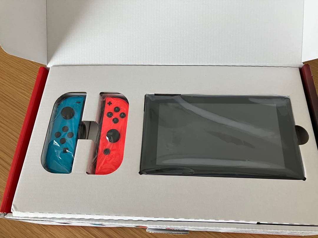 Nintendo Switch ネオンレッド/ネオンブルー