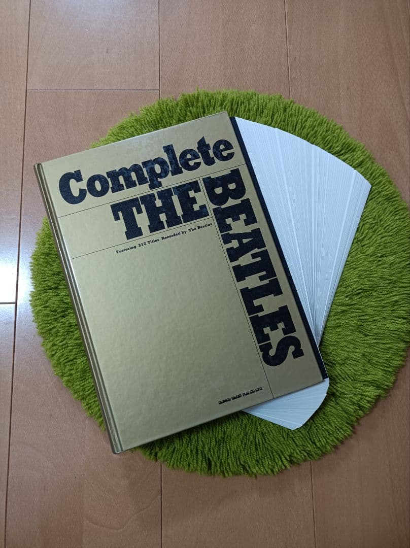 【裁断済】COMPLETE THE BEATLES【バンドスコア】