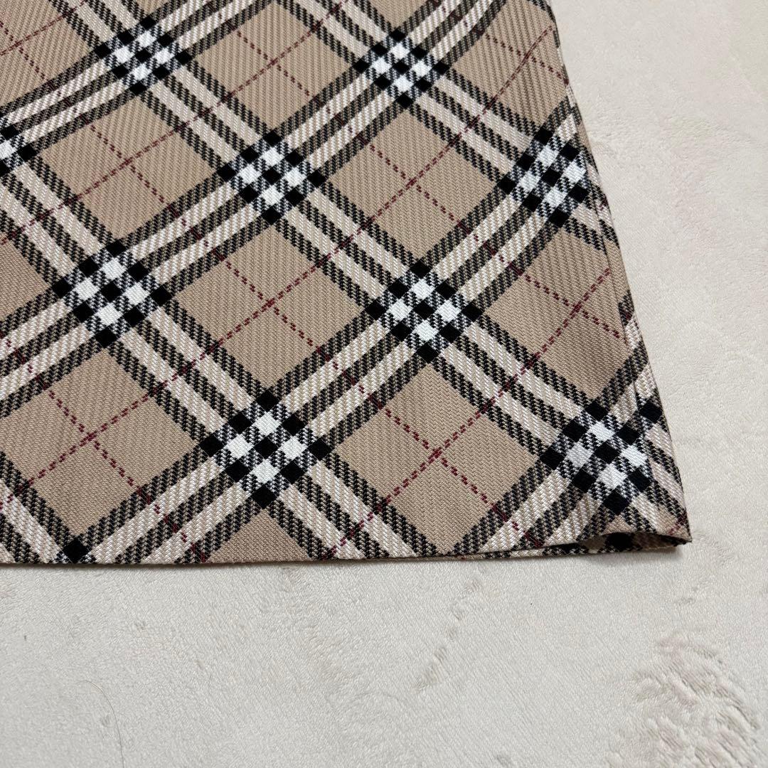 Burberry Londonノバチェック　ロングスカート 大きい15ABR