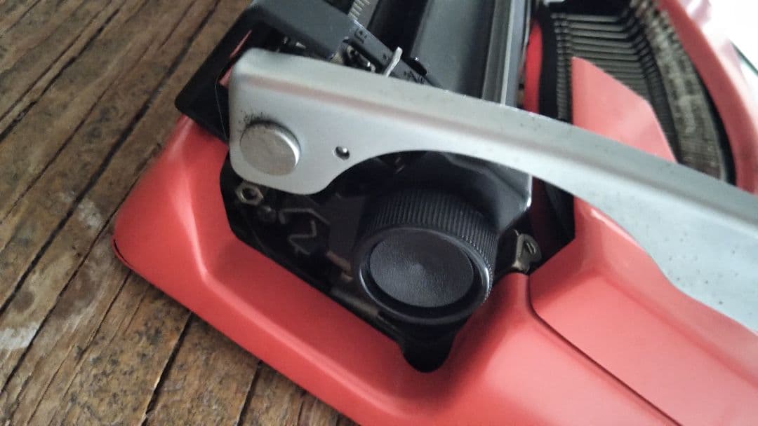 Typewriter Brother Deluxe 220 タイプライター
