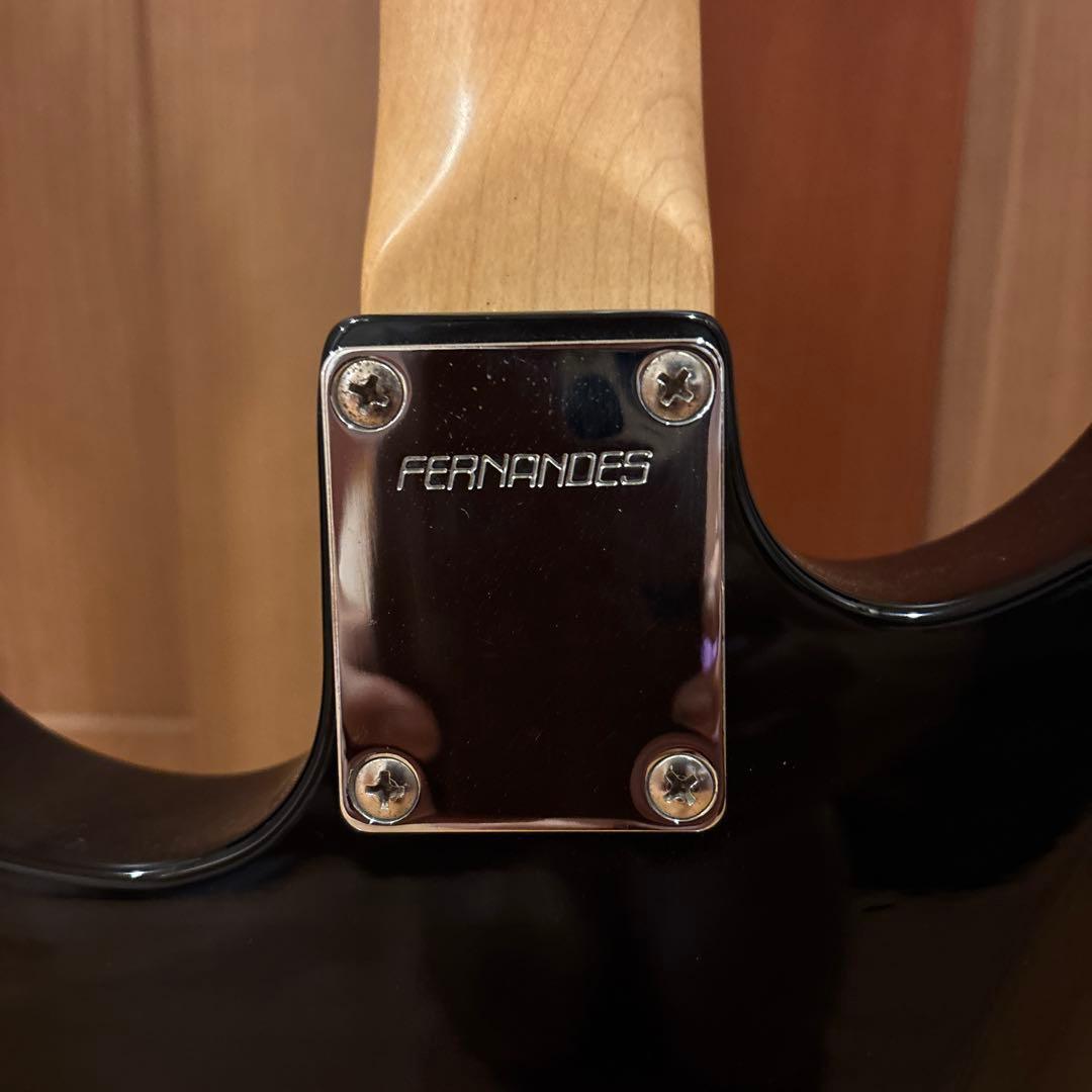 金ロゴ FERNANDES トレモロアーム付 新品弦張替済