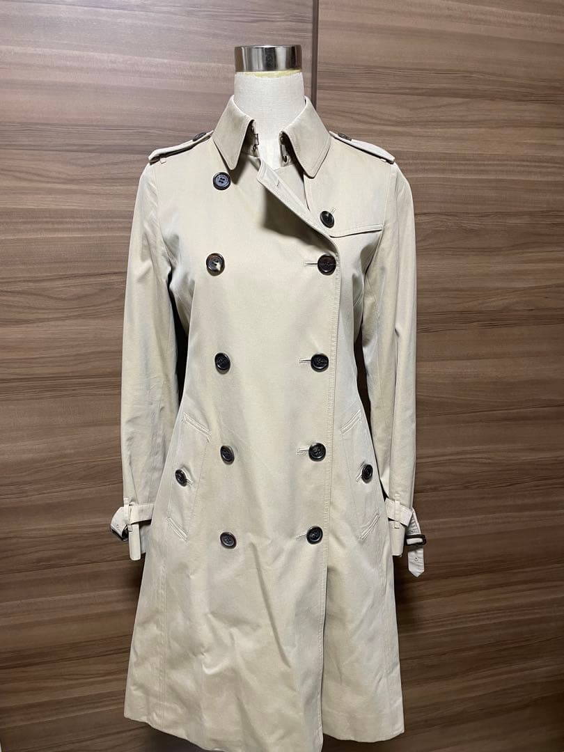 【美品】近年販売◼️Burberry◼️レディース◼️ミドル丈◼️ライナー付◼️