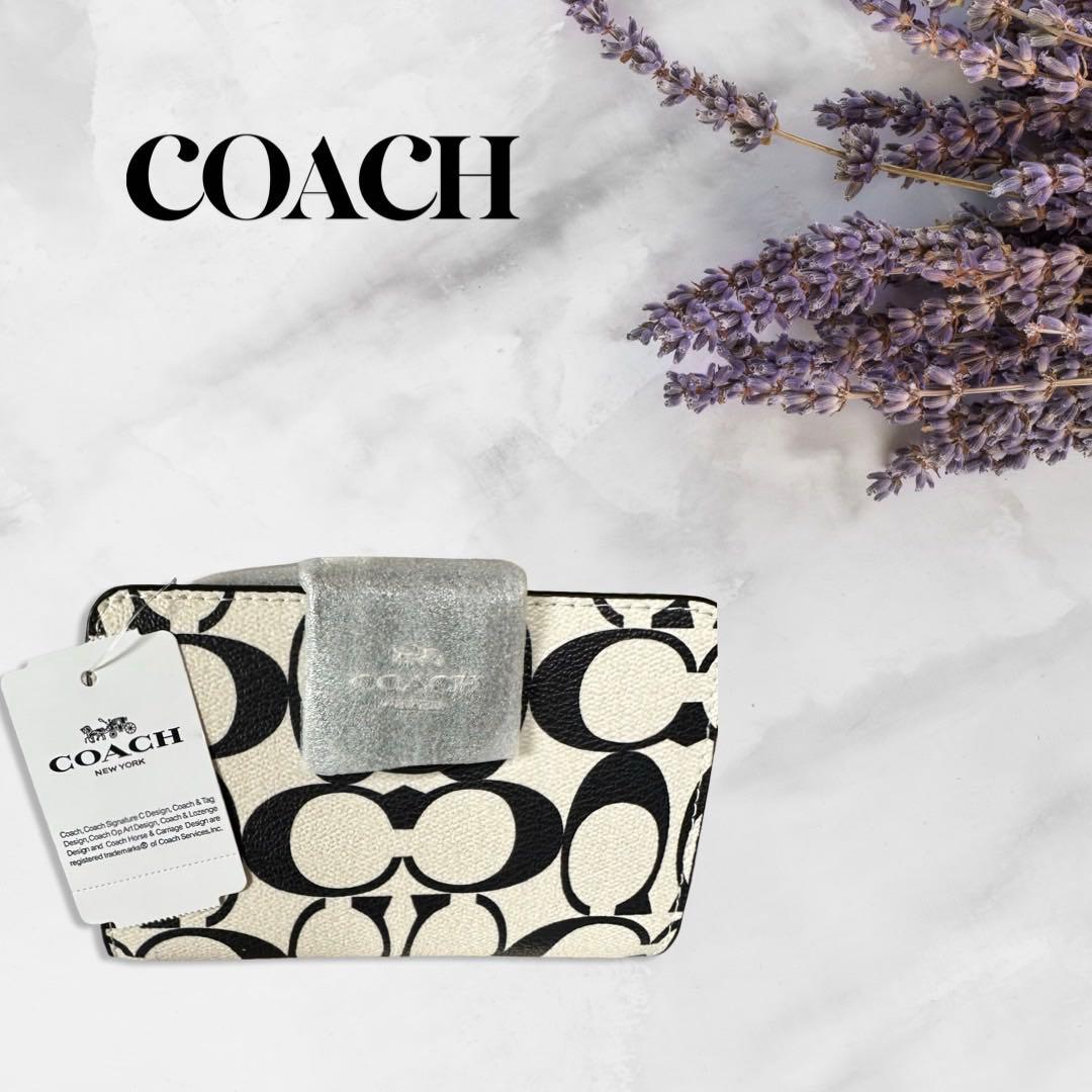 COACH コーチミニ財布 シグネチャー ホワイト×ブラック レザー タグ付き