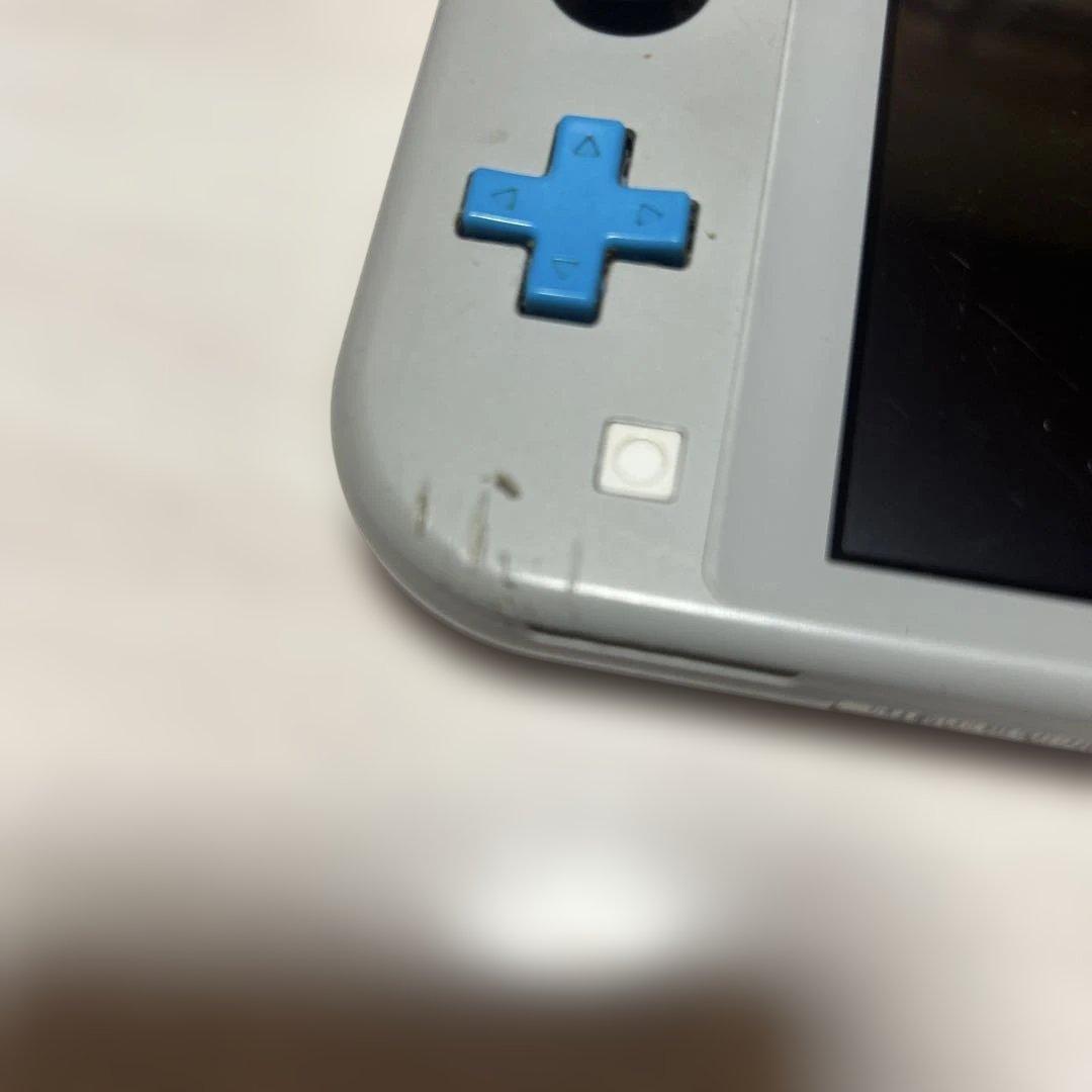 Nintendo Switch Lite ジャンク品 電源確認、初期化済