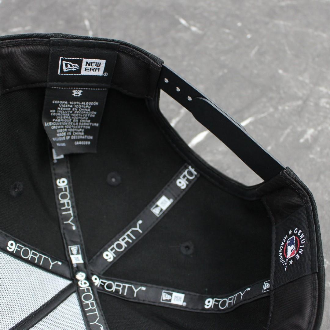 NEW ERA 9FORTY WHITE SOX CAP レザーバイザーキャップ