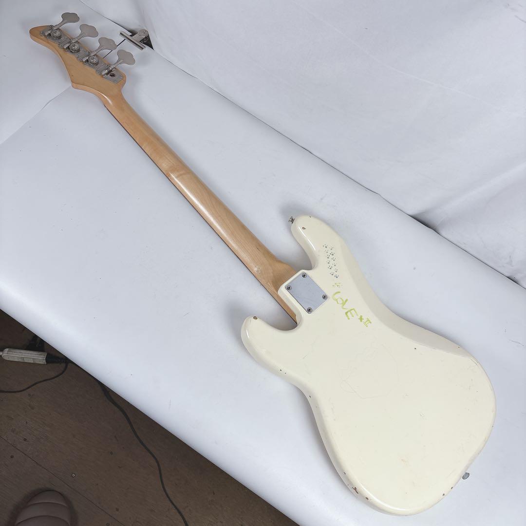 エレキベース 現状品 ホワイト ジャンク品 フェンダー