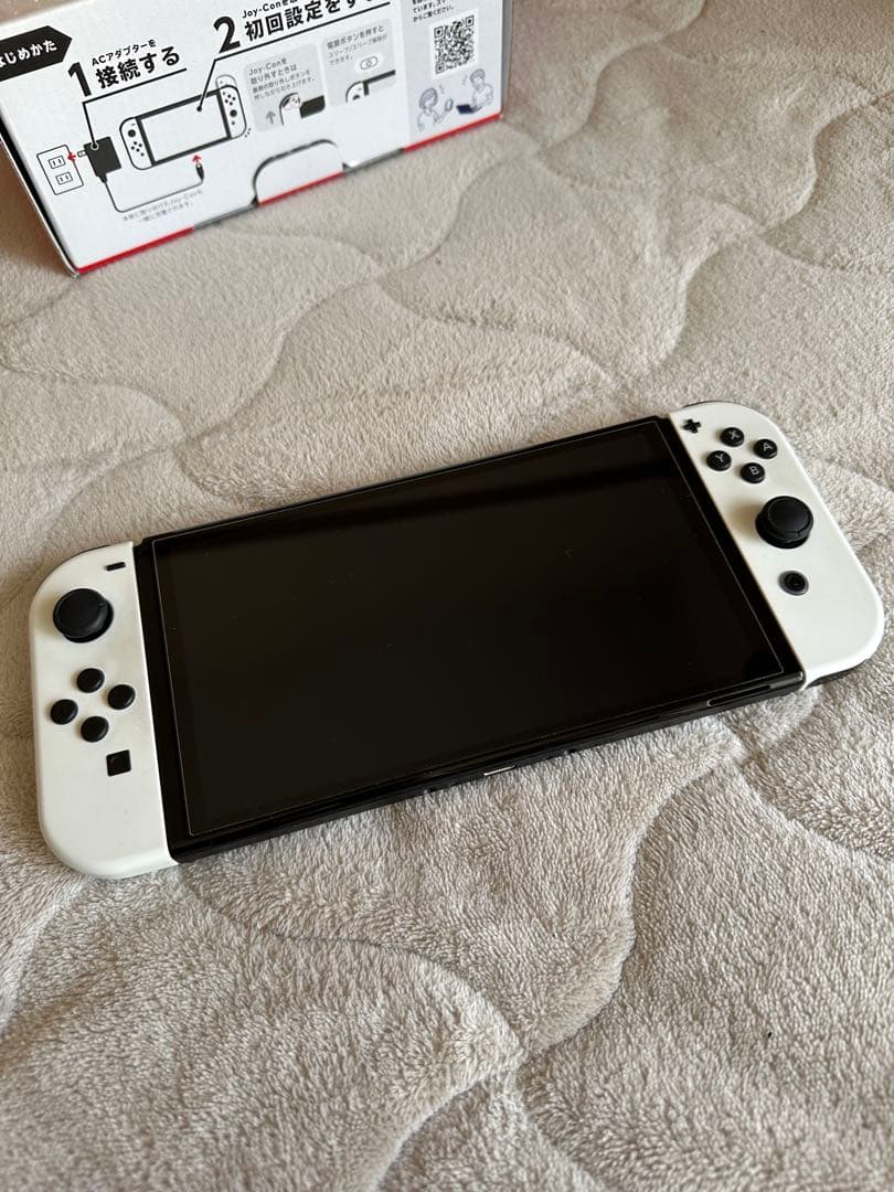 Nintendo Switch 有機EL モデル本体　付属品完備　美品 おまけ付