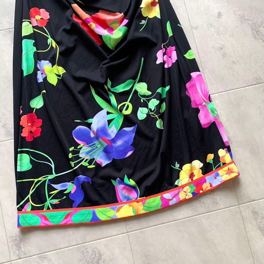 美品♡レオナール カシュクール ワンピース フラワープリント トリム 黒 38