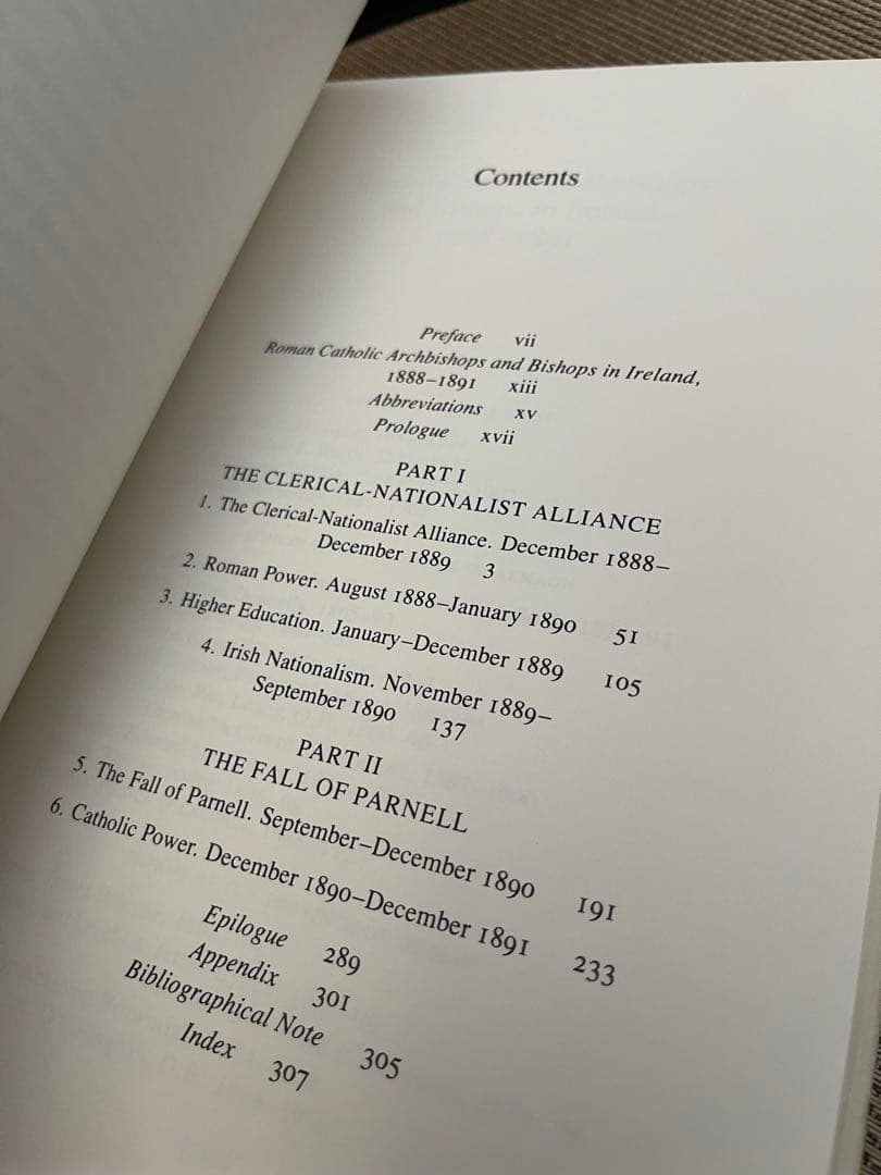 洋書 The Roman Catholic Church in Ireland