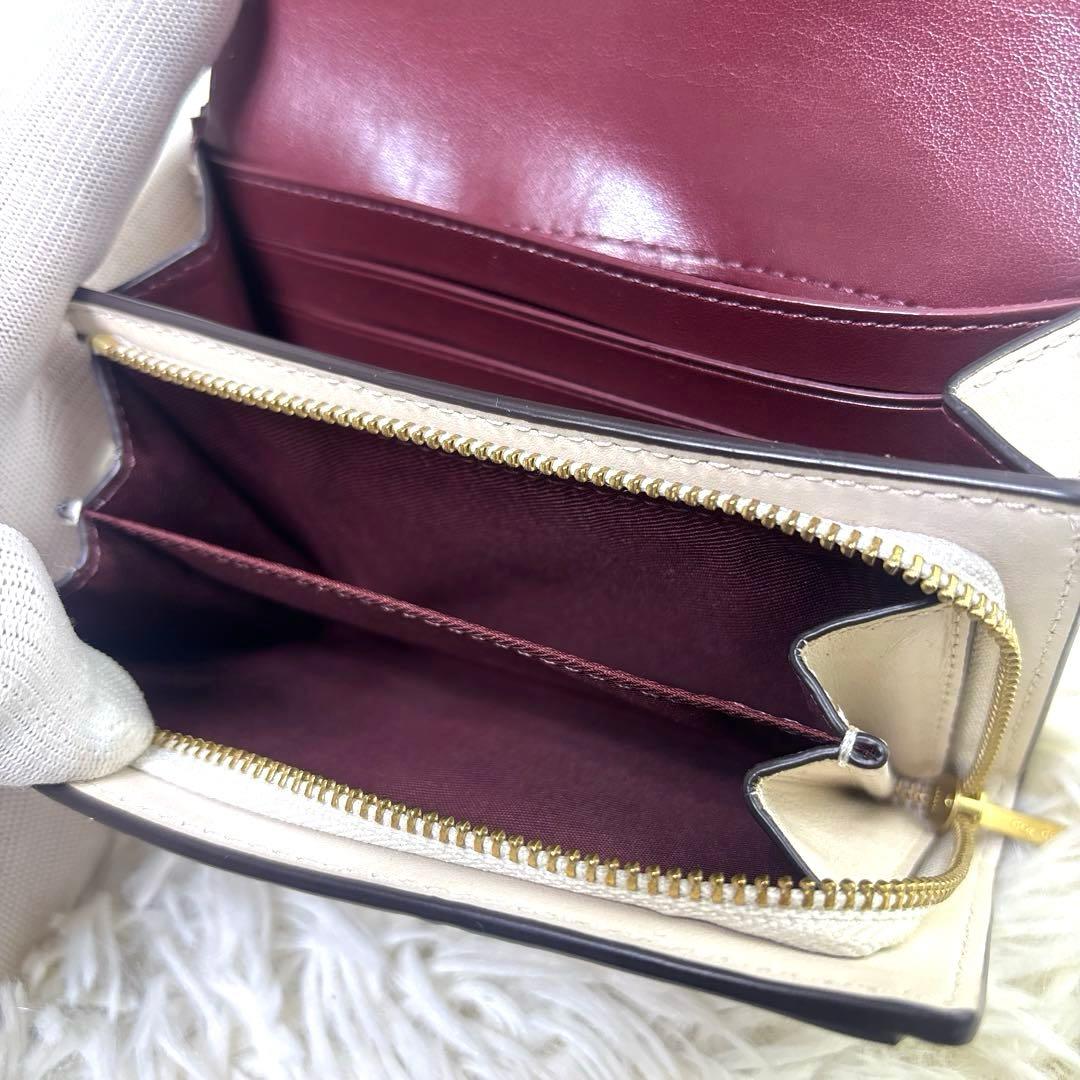 [未使用級] COACH コーチ　二つ折り　コンパクトウォレット　てんとう虫