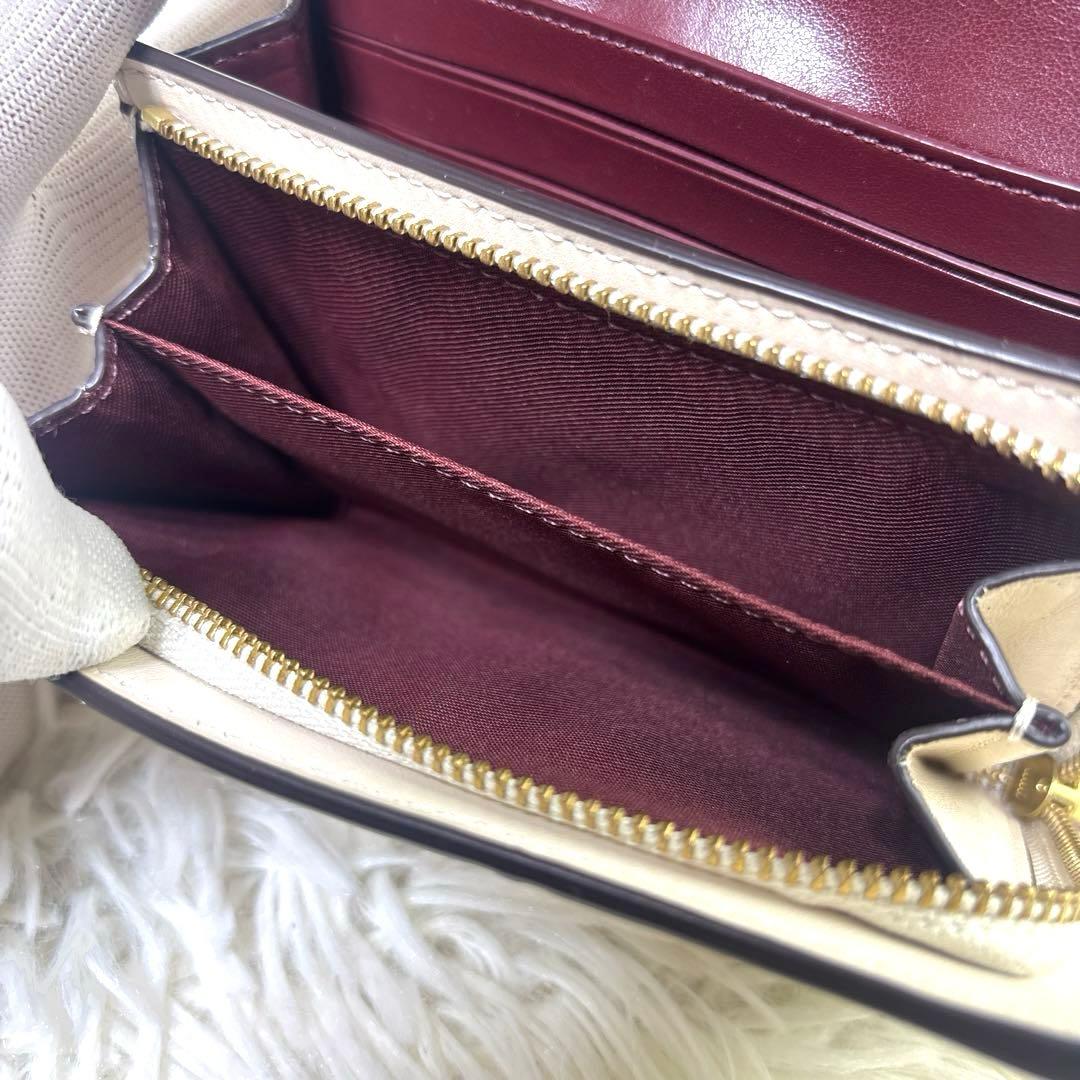 [未使用級] COACH コーチ　二つ折り　コンパクトウォレット　てんとう虫