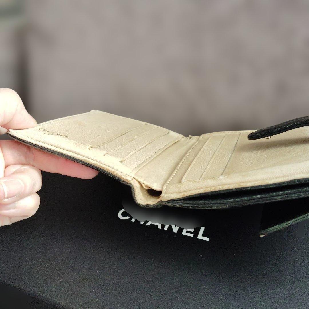 CHANEL 二つ折り財布 ブラック