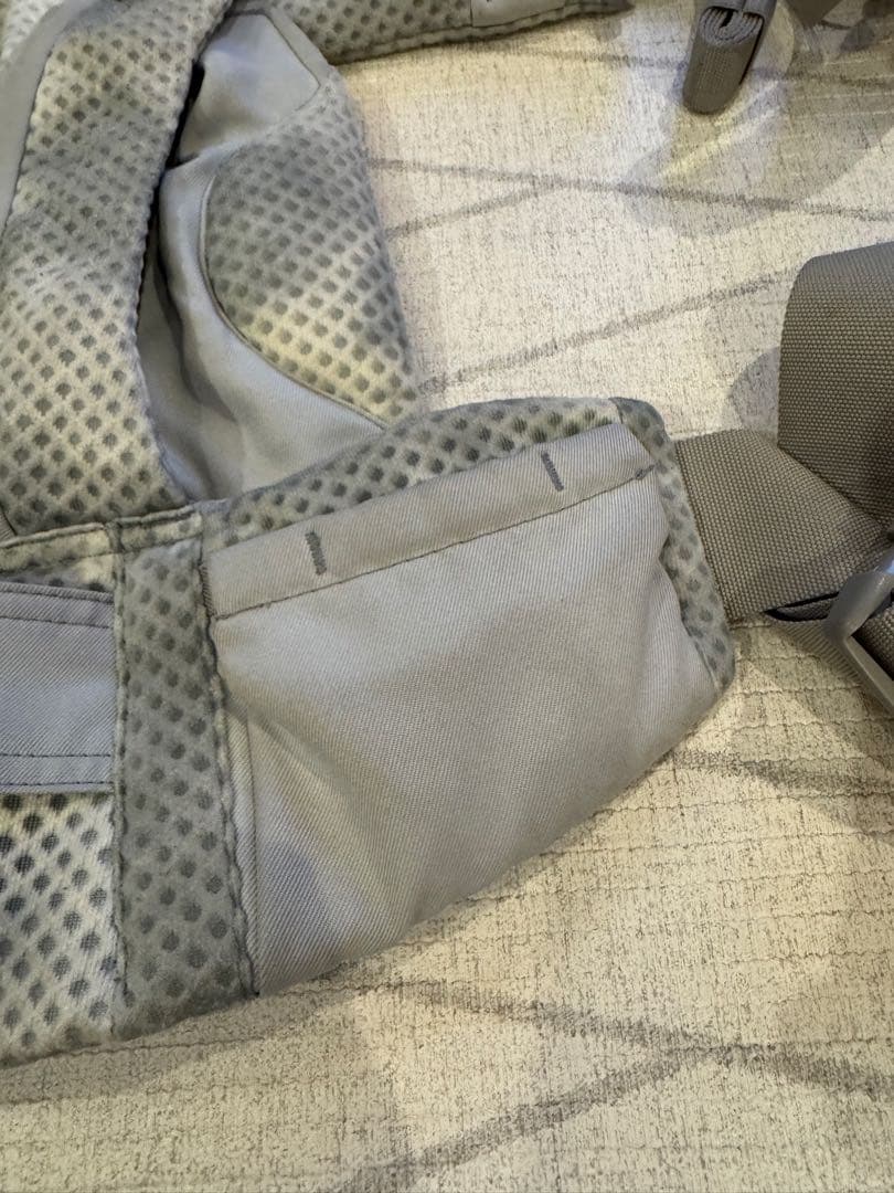 ergobaby OMNI ブリーズ　抱っこ紐 グレー　タイダイグレー箱付