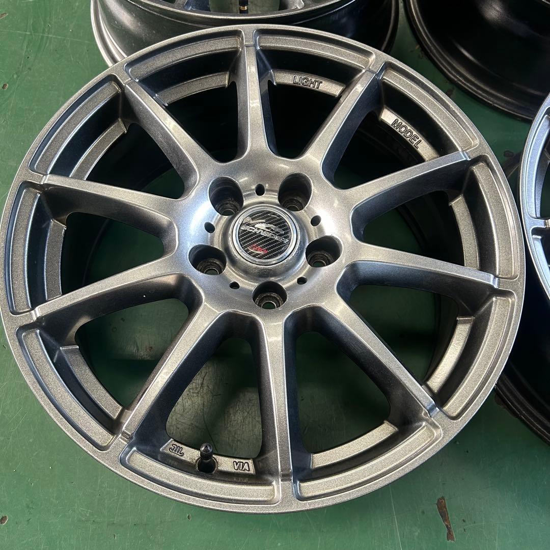 中古アルミ17X7.0　シュナイダー　カローラクロス、アルファード等5穴車用