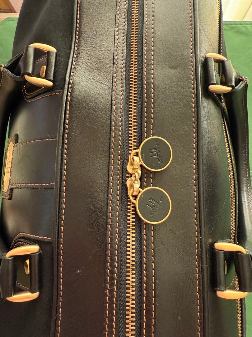 ダンヒル（Dunhill）スポーツ　ブラックボストンバッグ