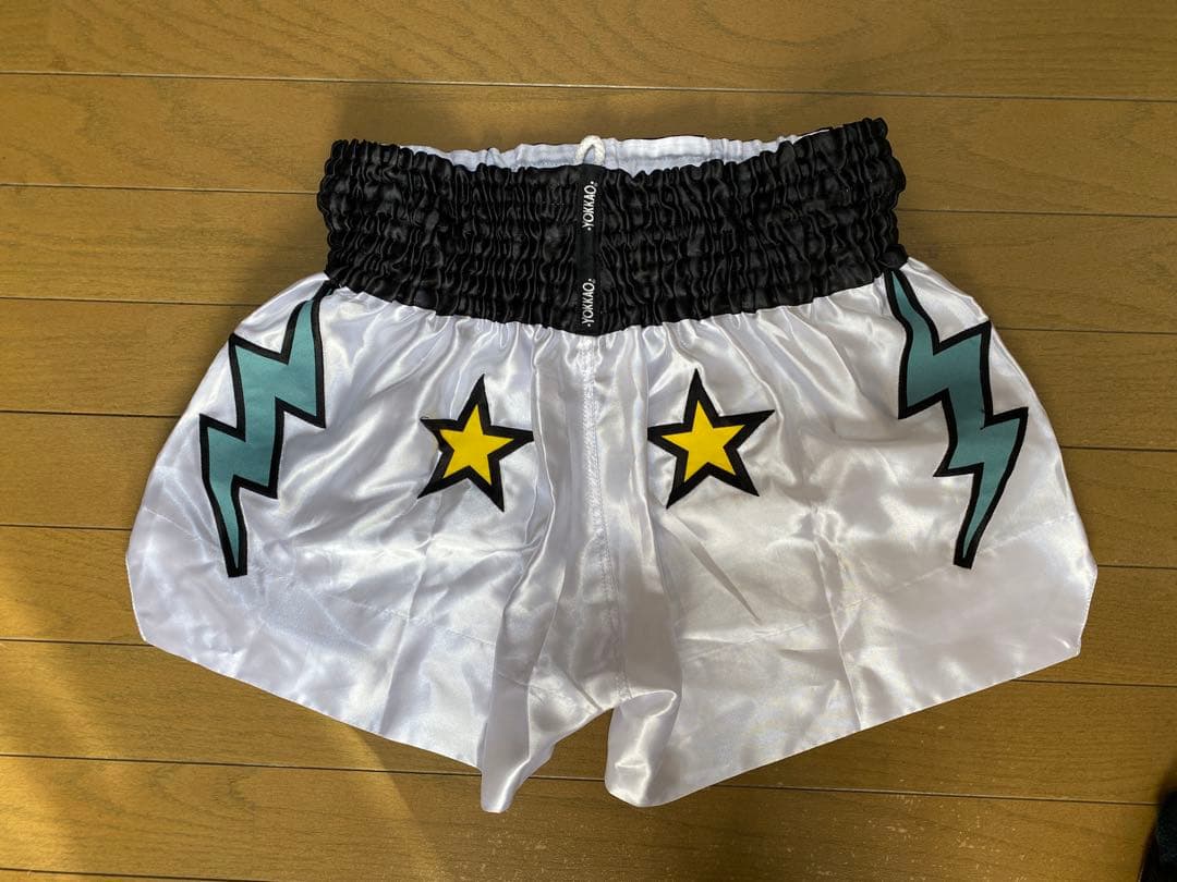 YOKKAO ムエタイショーツ 白