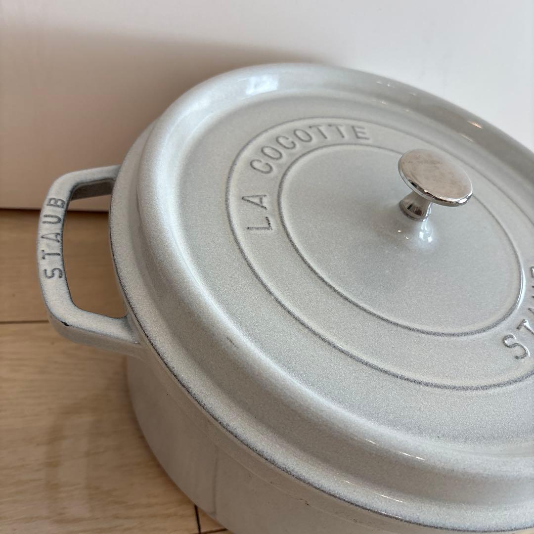 Staub ストウブ　28cmピコココット ラウンド USED