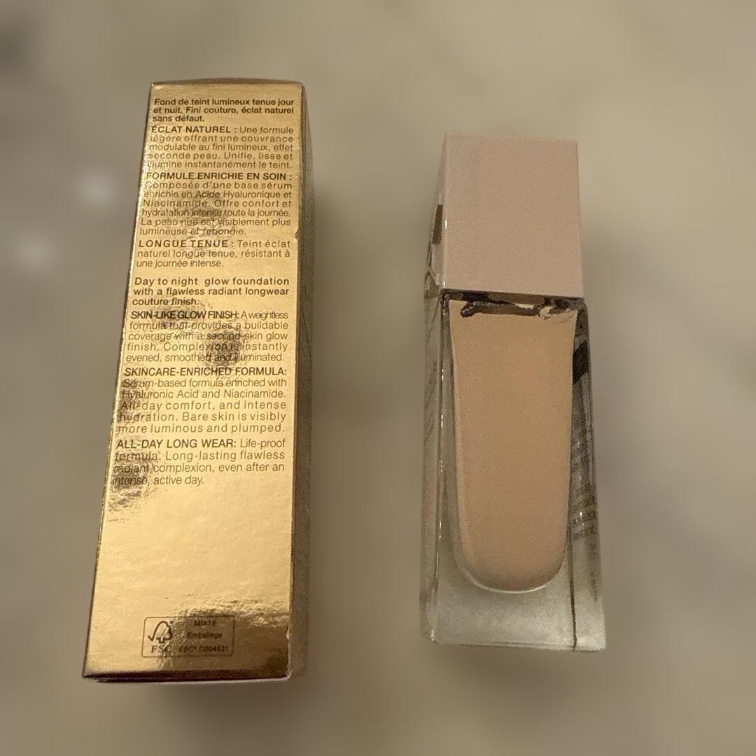 新品‼︎未開封✨YSL オールアワーズ リキッド グロウ LC1