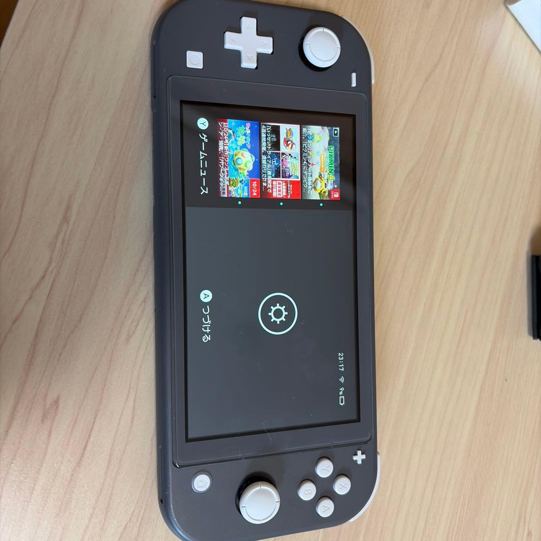 Nintendo Switch light 本体とスタンド