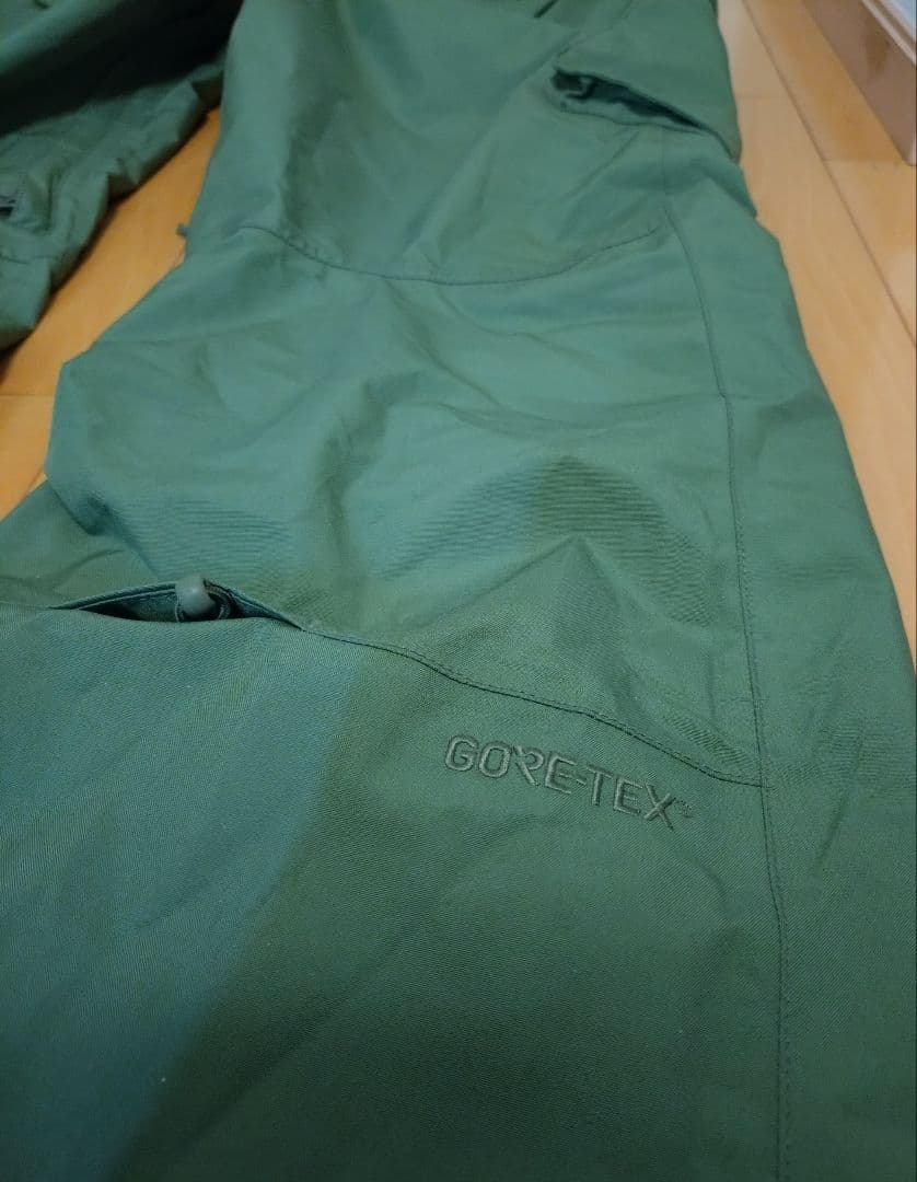 コリカツ BURTON GORE-TEX Reserve Bib Pant
