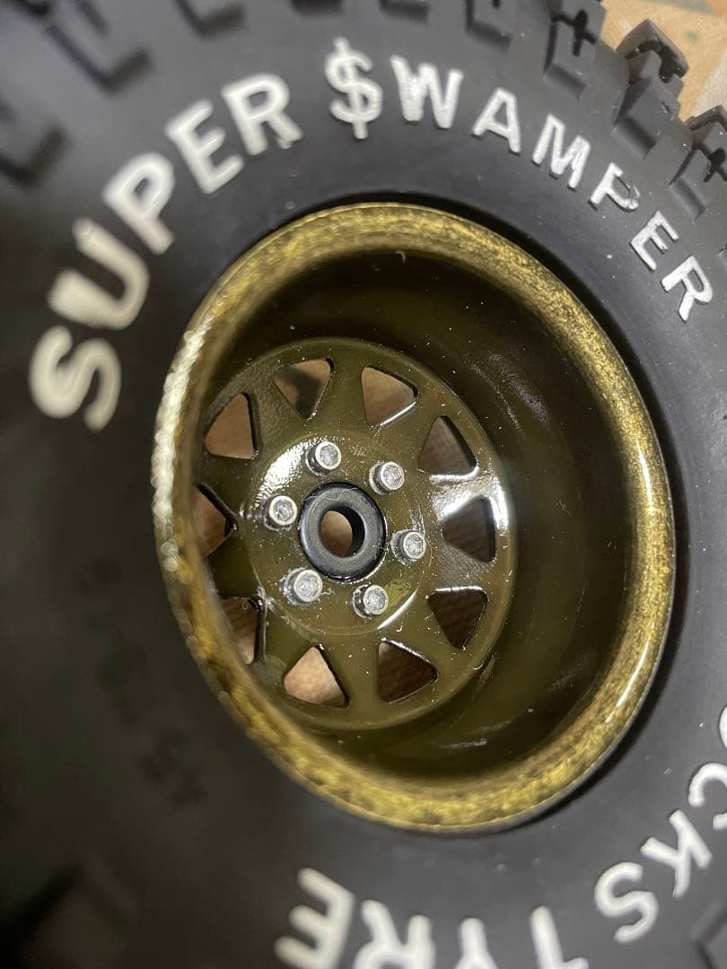 アキシャル　トラクサスREDSPIDER 1/10タイヤ 1.9インチホイール