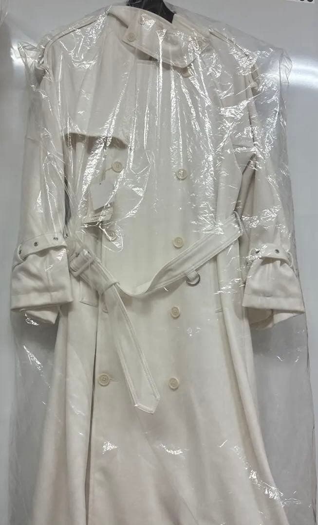 THE TOÉ Avignon Trench Coat
