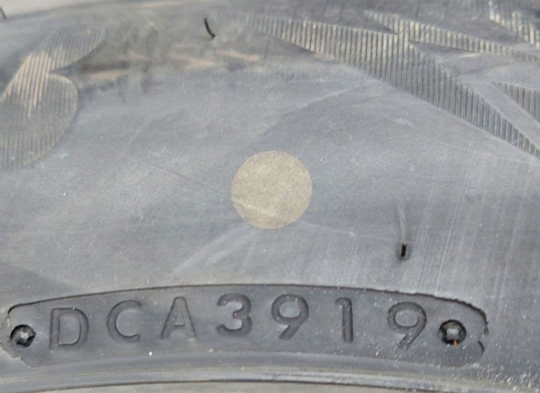 ブリヂストンブリザックDMV-3　225/65R17 2019年製　2本　中古①