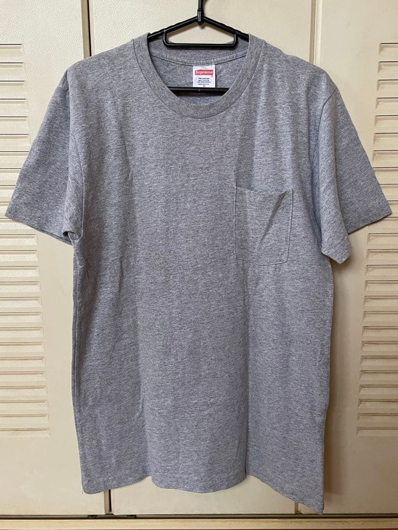 シュプリーム　半袖Tシャツ　バックプリント　グレー　Mサイズ　Supr-Hero