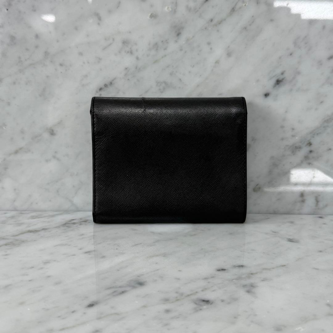 PRADA プラダ 三つ折財布 ブラック 黒 サフィアーノ トライアングル