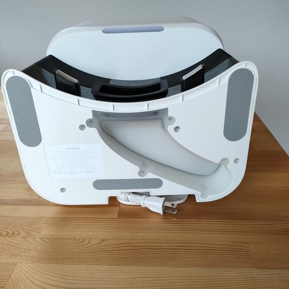 ほぼ新品 SwitchBot ロボット掃除機 K10＋ 1年分のアクセサリー付属