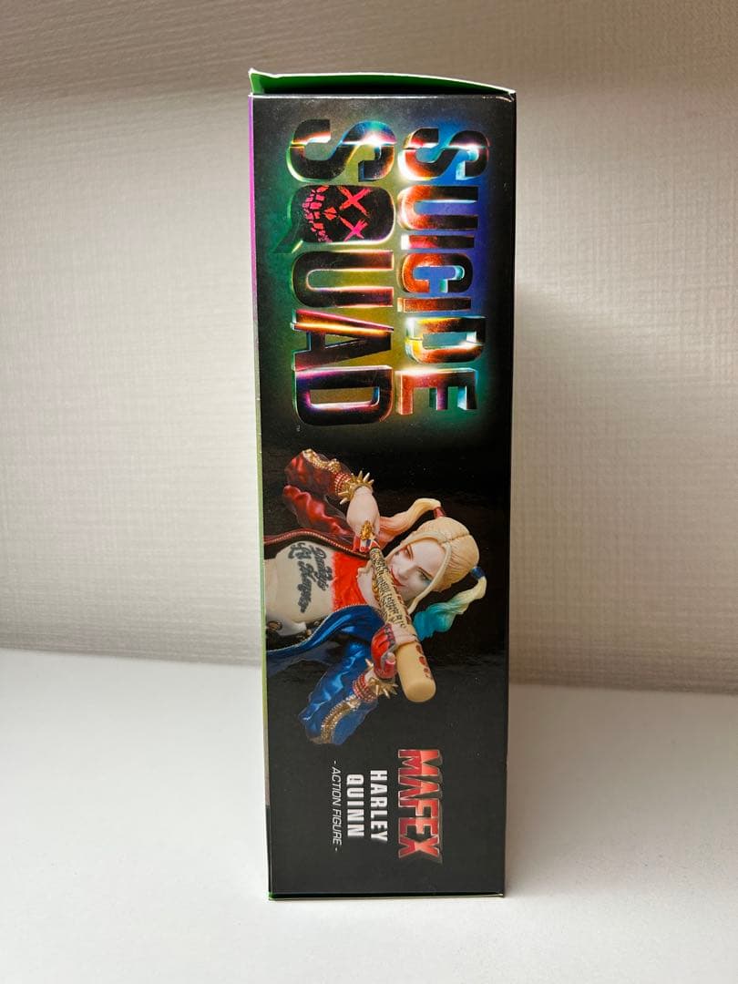 美品　MAFEX マフェックス 033 HARLEY QUINN ハーレークイン