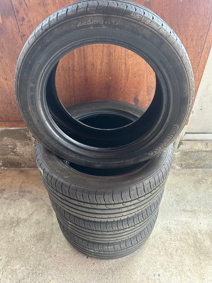 225/50R17コンチネンタル4本セット　レヴォーグ、ゴルフなど ①