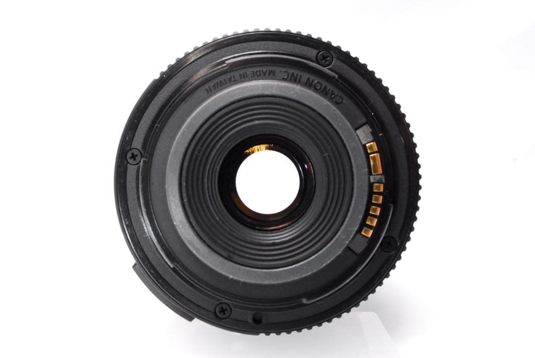 Canon kiss X5✨傷の少ない美品✨一眼レフ　付属品付きすぐ使える♪