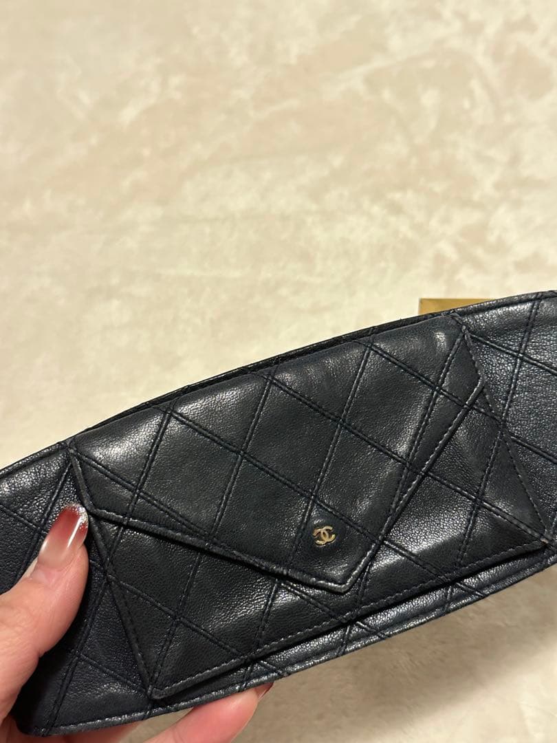 CHANEL マトラッセ ウエストポーチ 黒 ラムスキン